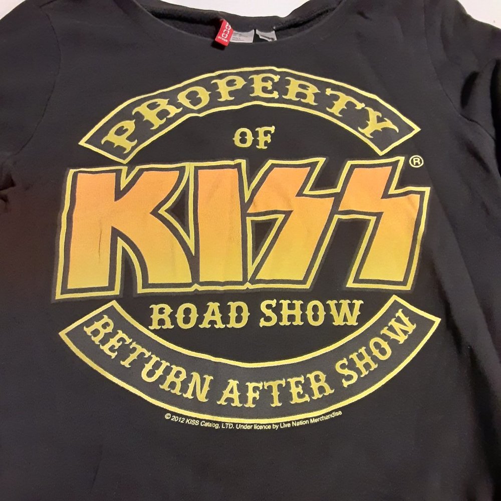 Kiss Women's Divided Road Show LS Sweatshirt in Size 12